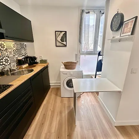 Magnifique Equipe A Aux Portes De Paris Clichy