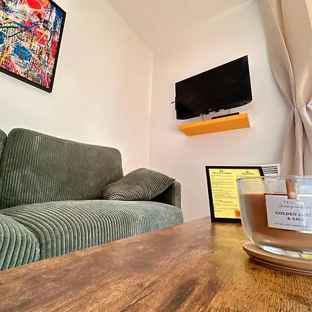 Apartment Magnifique Equipe A Aux Portes De Paris Clichy